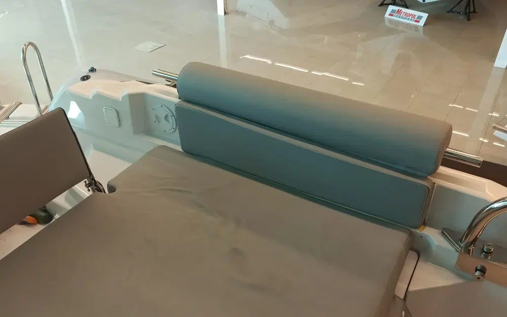 slider 15 Ranieri Cayman 31 Sport Touring