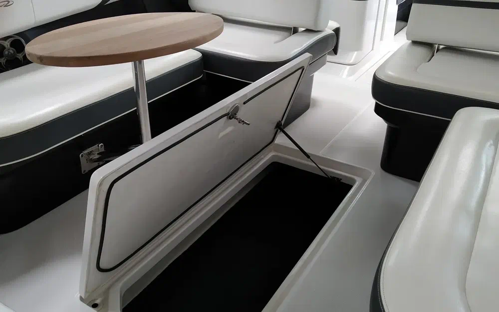 slider 23 Regal 2800