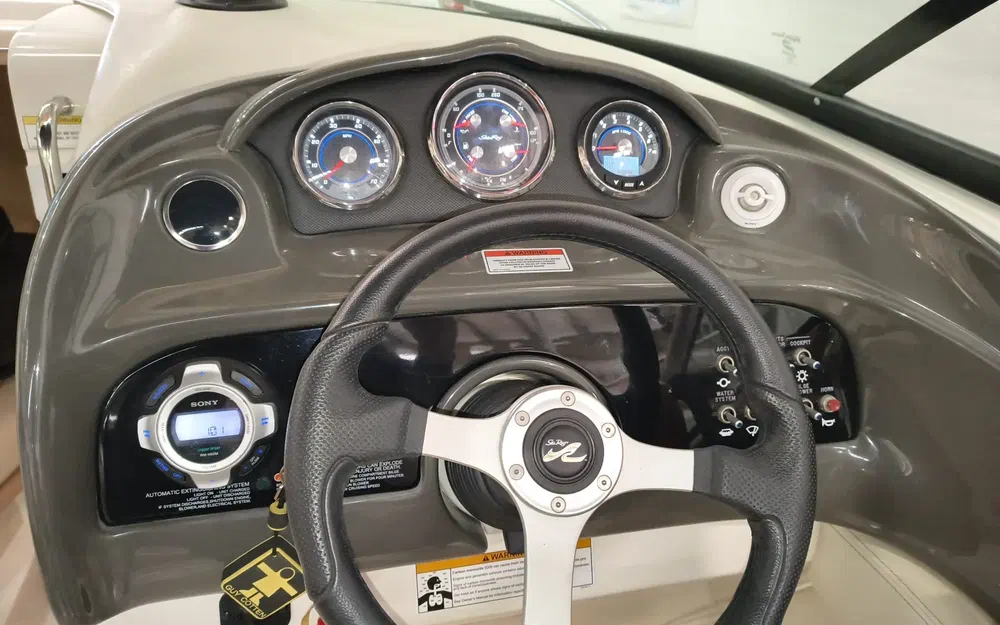 slider 13 Sea Ray 240 Sundancer Sea Ray 240 Sunsport