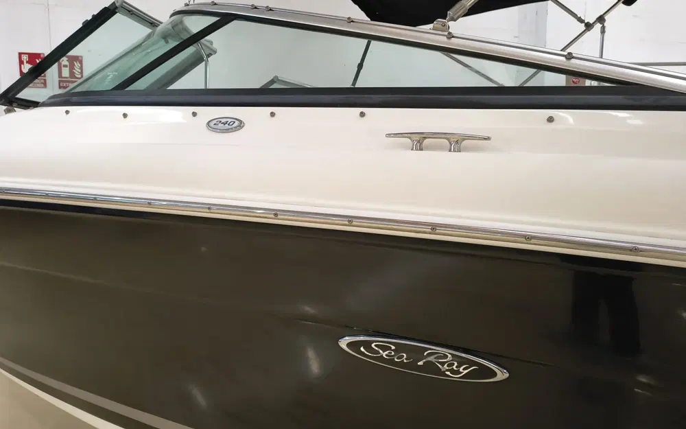 slider 2 Sea Ray 240 Sundancer Sea Ray 240 Sunsport