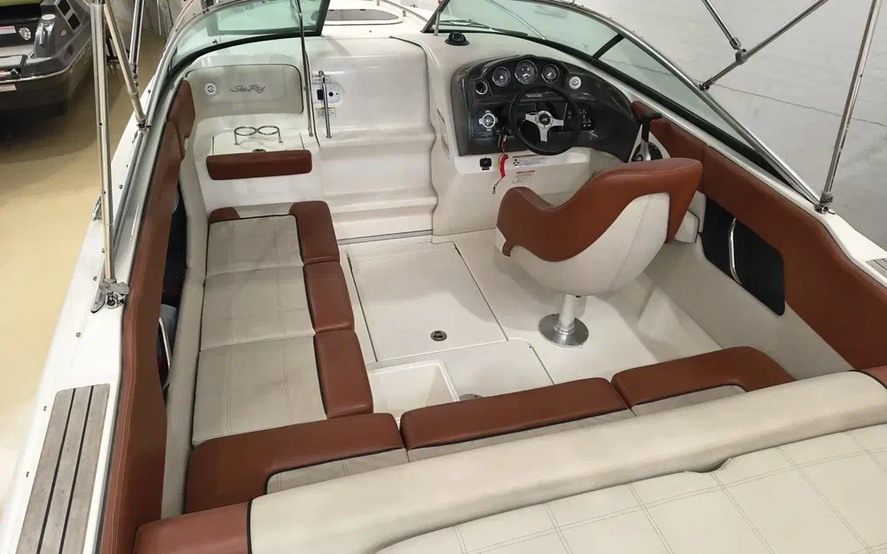 slider 5 Sea Ray 240 Sundancer Sea Ray 240 Sunsport