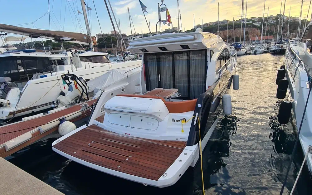 slider 28 Sessa Marine C42