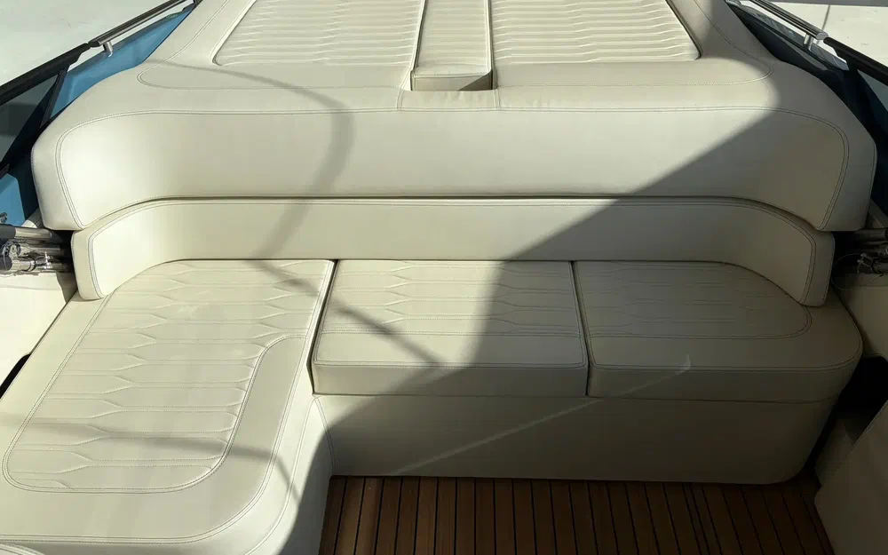 slider 19 Cranchi E 26 Classic