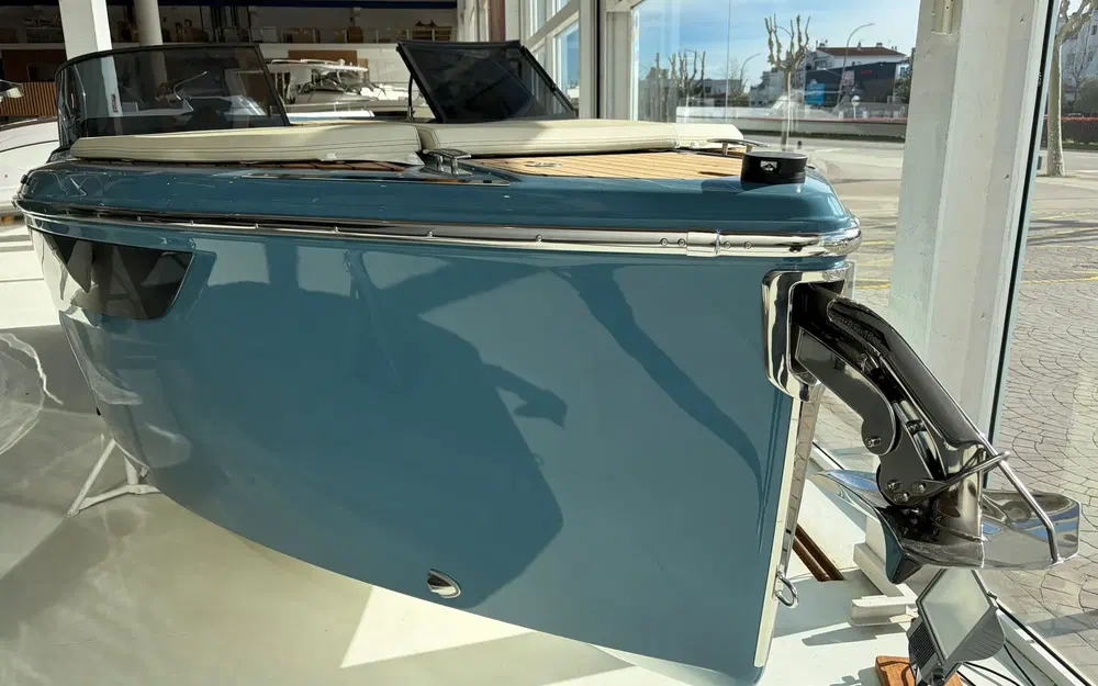 slider 3 Cranchi E 26 Classic