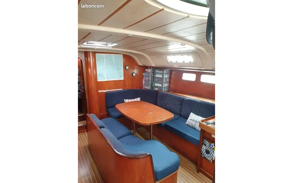 slider 10 Beneteau Oceanis 440