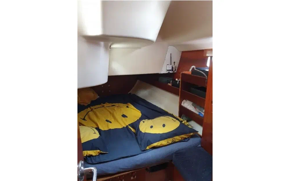 slider 15 Beneteau Oceanis 440