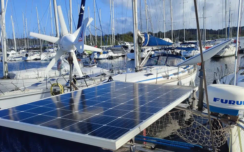 slider 24 Beneteau Oceanis 440