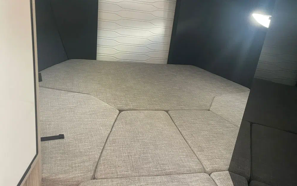 slider 13 Cranchi E 26 Classic