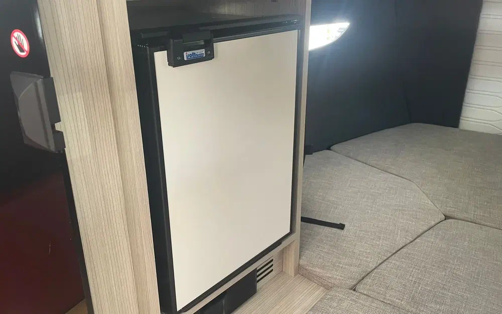 slider 14 Cranchi E 26 Classic