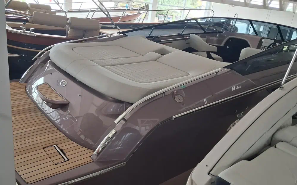 slider 3 Cranchi E 26 Classic