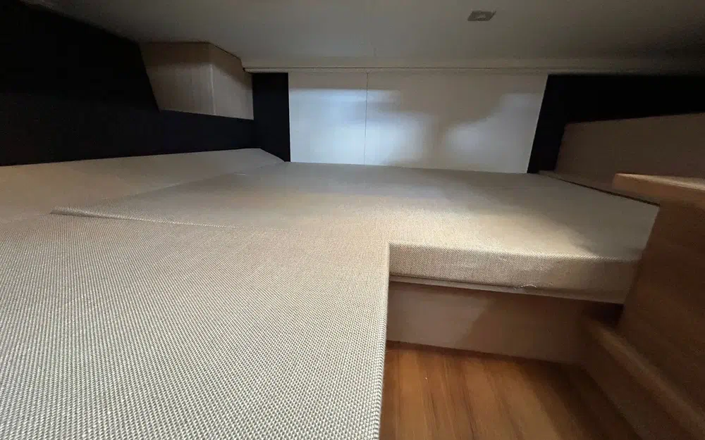 slider 25 Cranchi Endurance 30