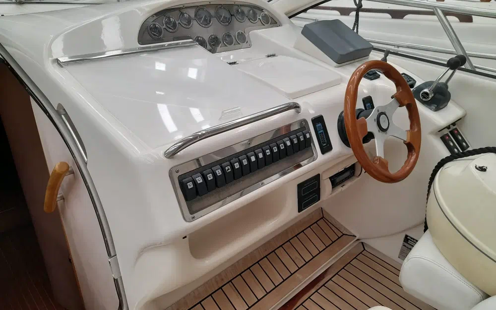 slider 5 Windy 40 Bora