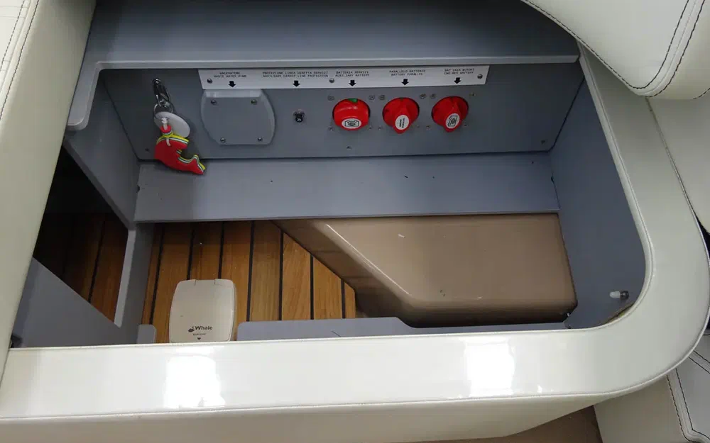 slider 9 Cranchi E 26 Classic