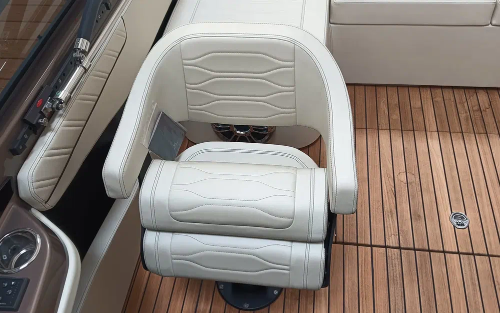 slider 8 Cranchi E 26 Classic