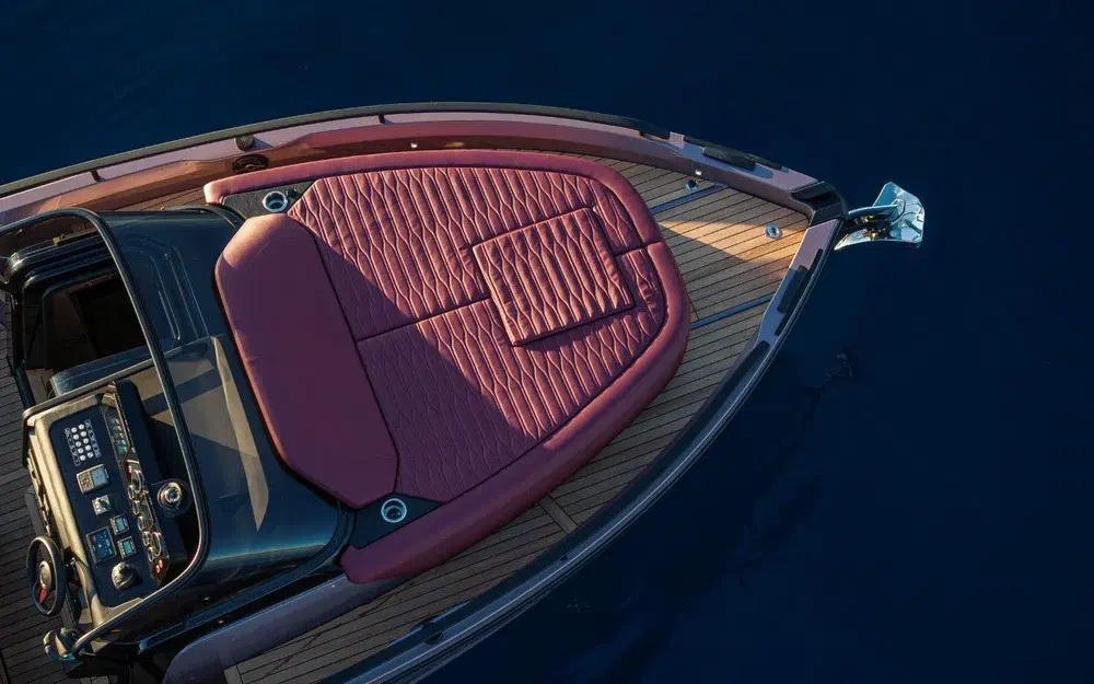 slider 4 Cranchi A 32 LT