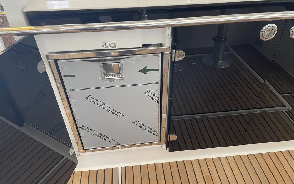 slider 5 Jeanneau Cap Camarat 12.5 WA