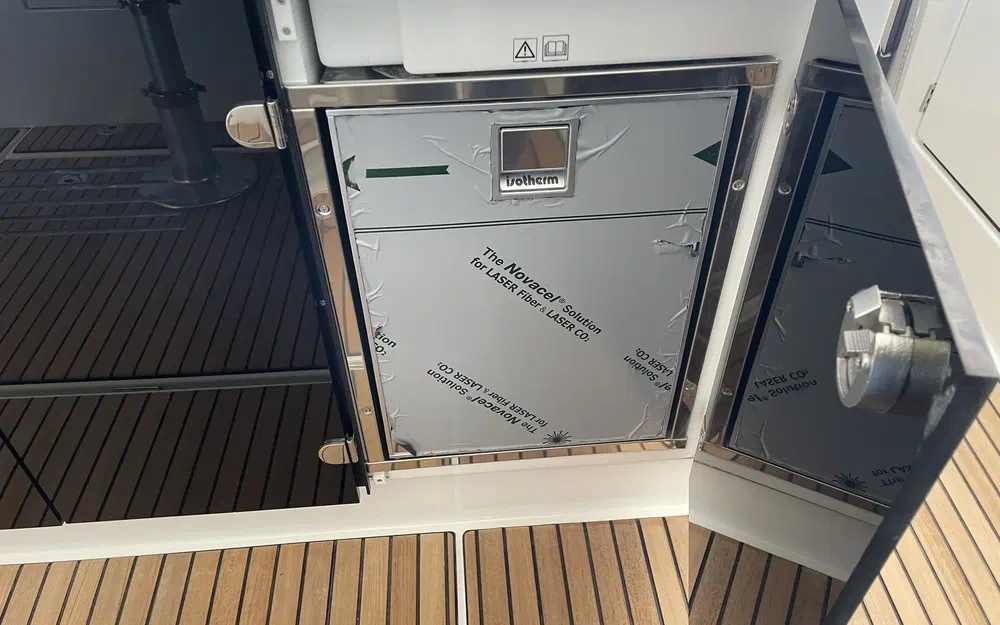 slider 7 Jeanneau Cap Camarat 12.5 WA