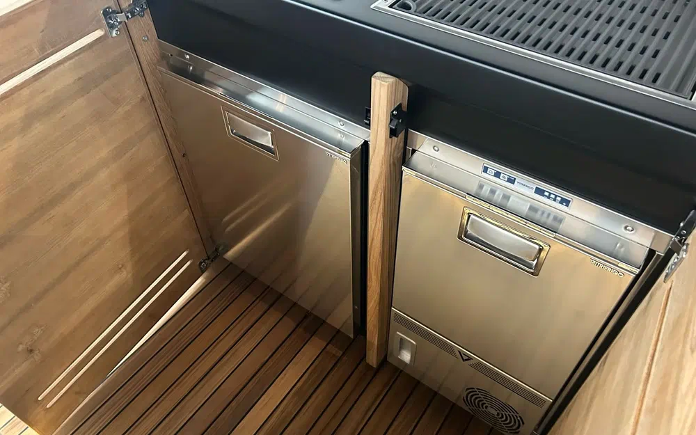 slider 26 Cranchi A46 Luxury Tender