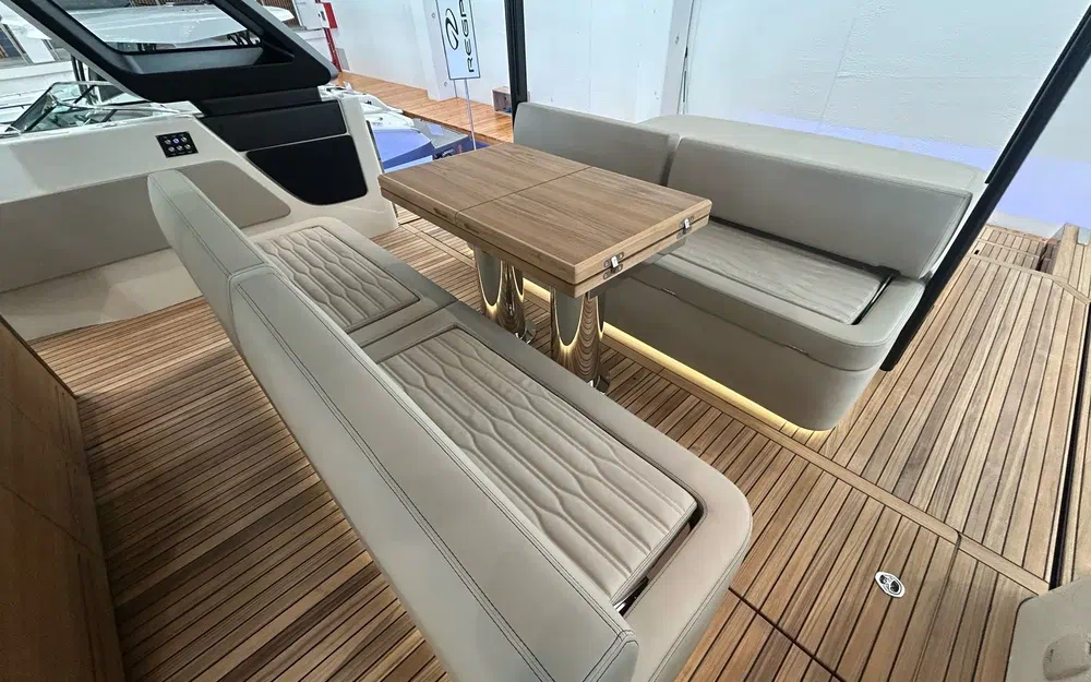 slider 28 Cranchi A46 Luxury Tender