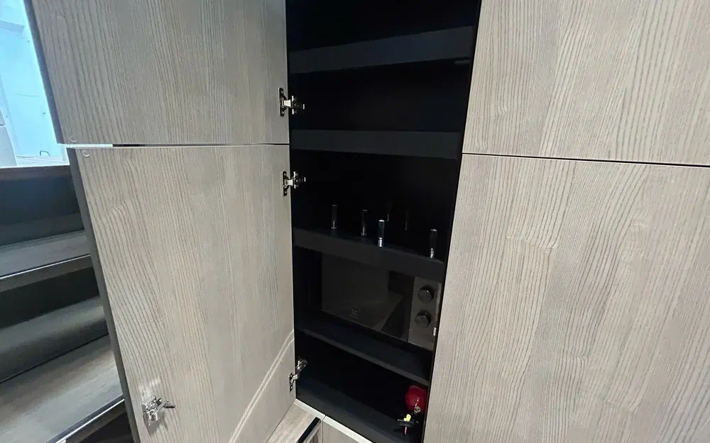 slider 39 Cranchi A46 Luxury Tender