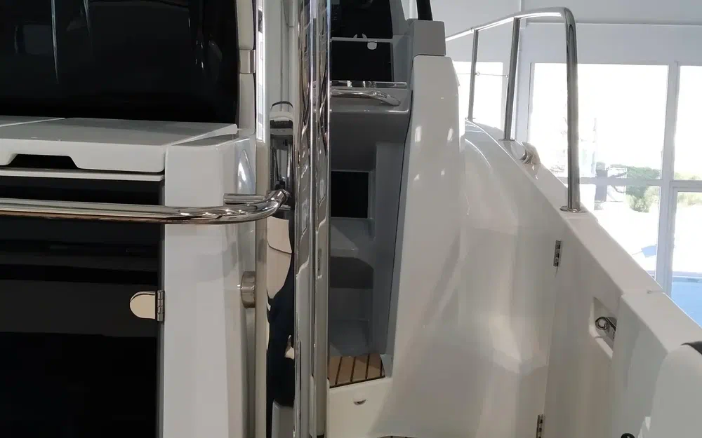 slider 23 Jeanneau Cap Camarat 12.5 WA