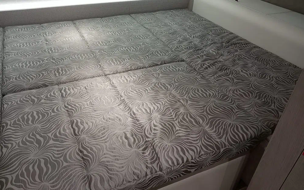 slider 22 Cranchi A46 Luxury Tender