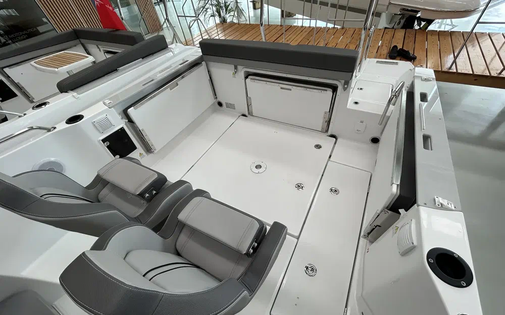 slider 3 Jeanneau Cap Camarat 7.5 CC Serie 3