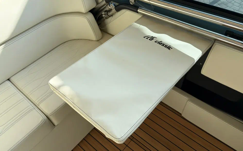 slider 13 Cranchi E 26 Classic