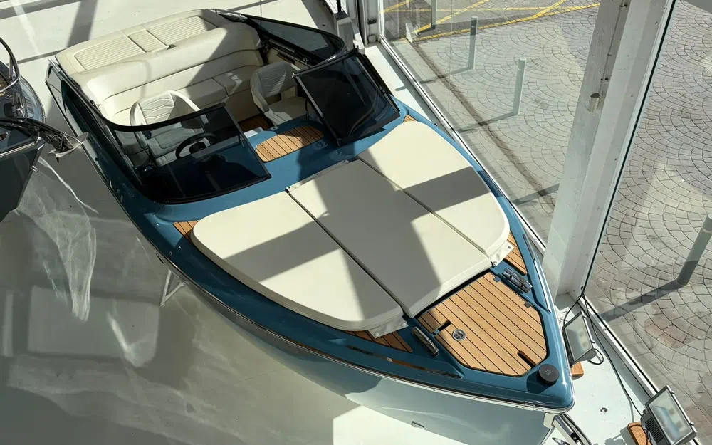 slider 5 Cranchi E 26 Classic