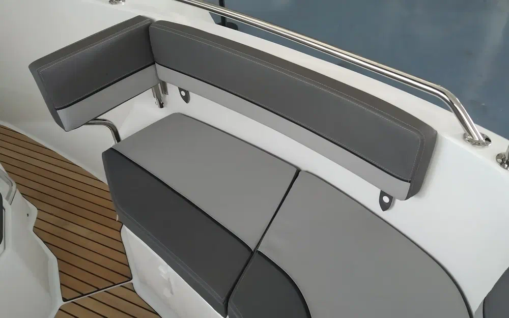 slider 13 Jeanneau Cap Camarat 7.5 CC Serie 3