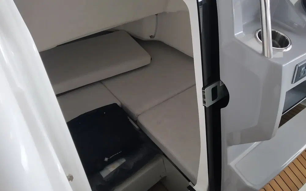 slider 17 Jeanneau Cap Camarat 7.5 CC Serie 3