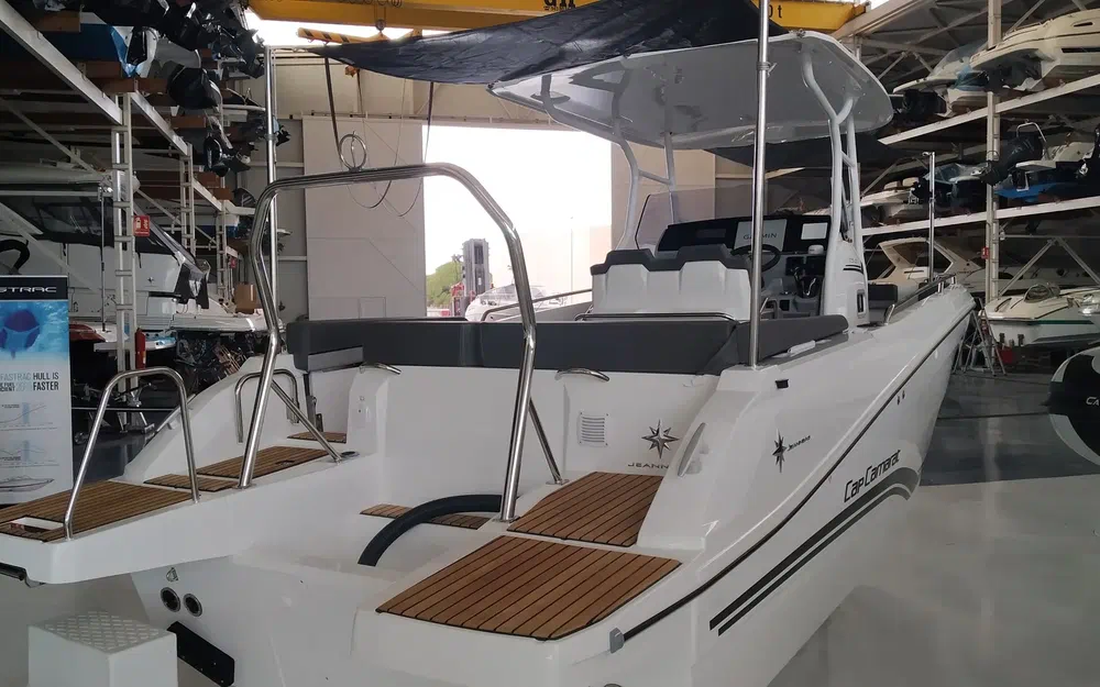 slider 5 Jeanneau Cap Camarat 7.5 CC Serie 3