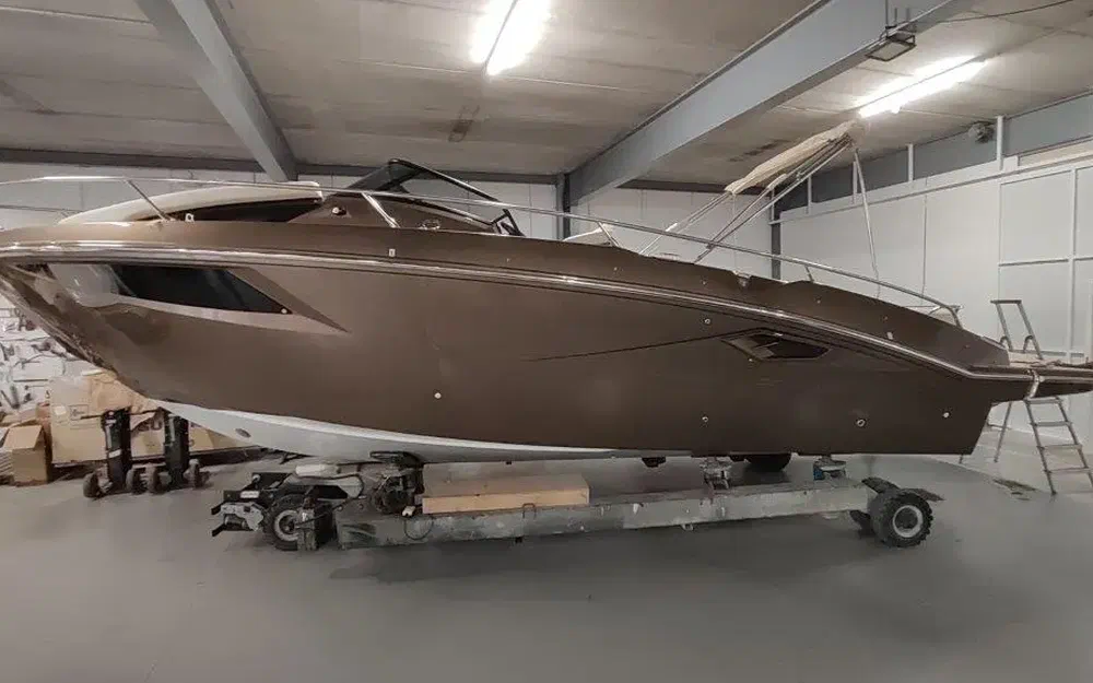 slider 1 Cranchi Endurance 30