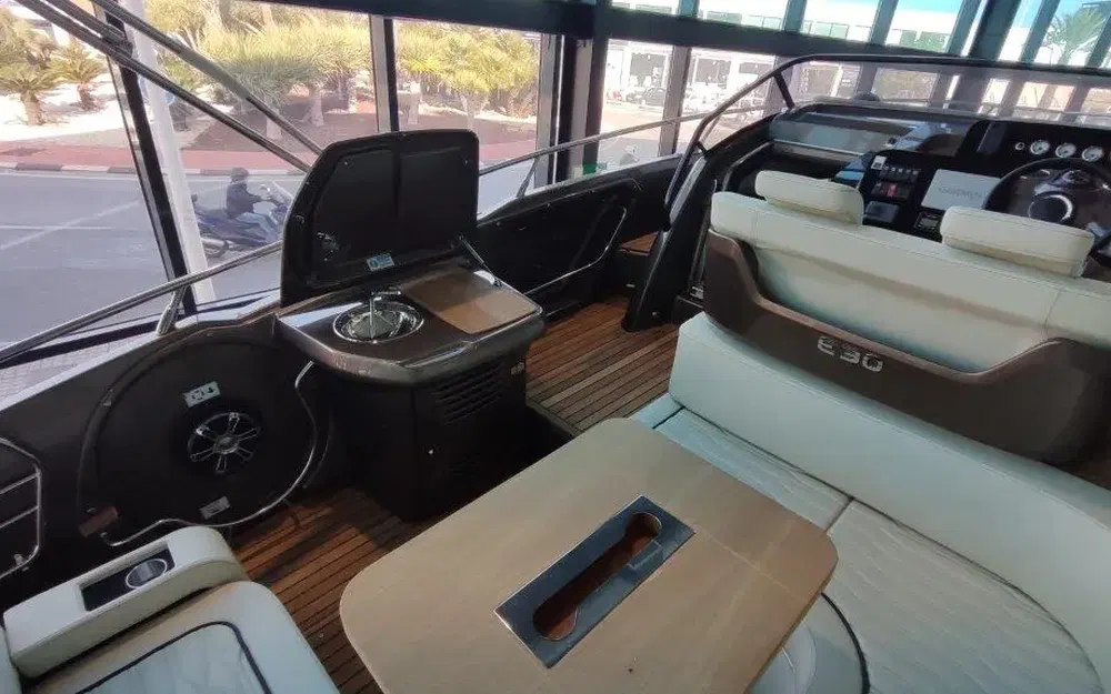 slider 19 Cranchi Endurance 30