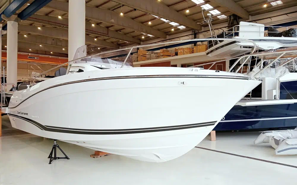 slider 1 Jeanneau Cap Camarat 9.0 CC