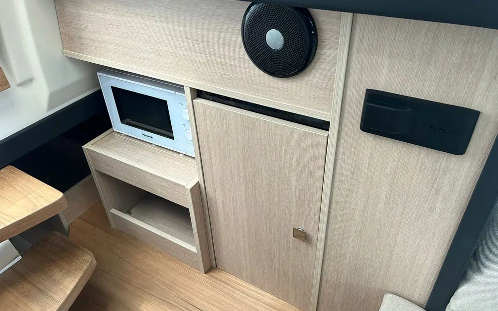 slider 22 Cranchi Endurance 30