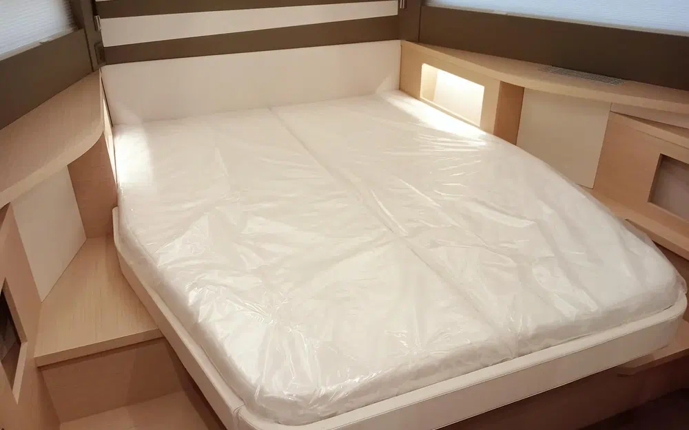 slider 15 Jeanneau DB 37