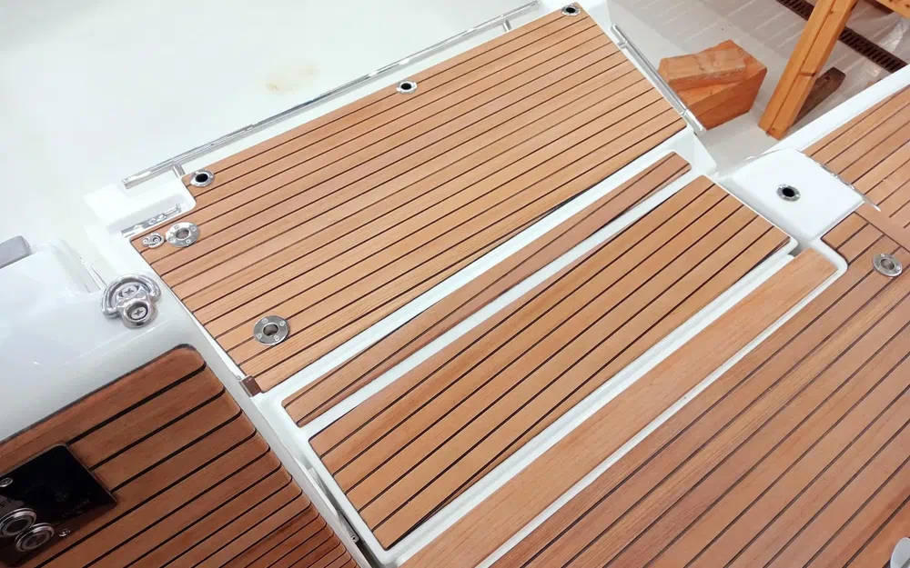 slider 19 Jeanneau DB 37