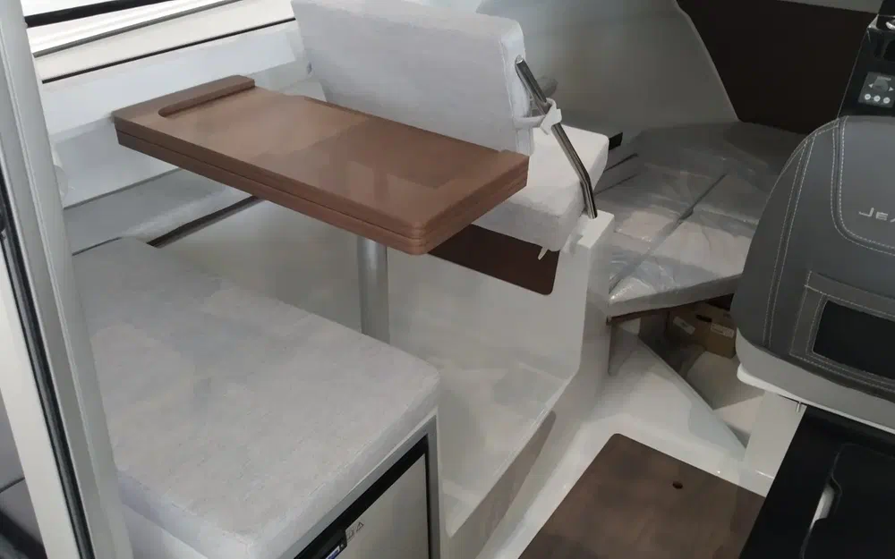 slider 4 Jeanneau Merry Fisher 695 Serie 2