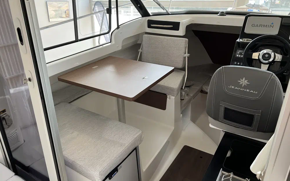 slider 9 Jeanneau Merry Fisher 695 Serie 2