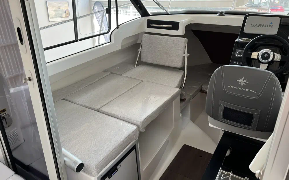 slider 10 Jeanneau Merry Fisher 695 Serie 2