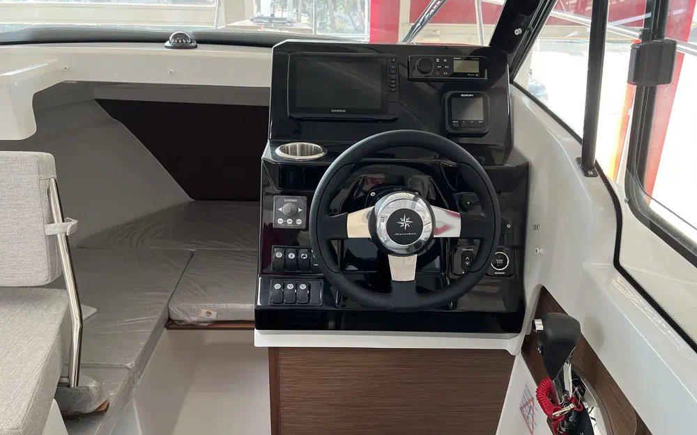 slider 12 Jeanneau Merry Fisher 695 Serie 2