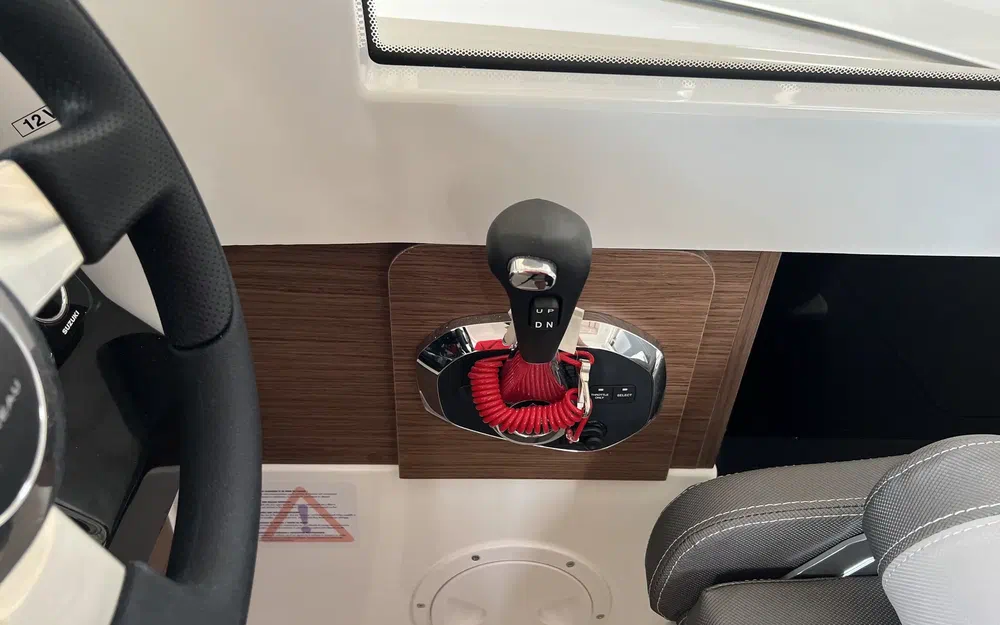 slider 13 Jeanneau Merry Fisher 695 Serie 2