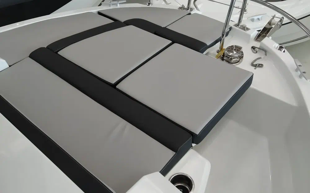 slider 5 Jeanneau MERRY FISHER 795 SPORT SERIE 2