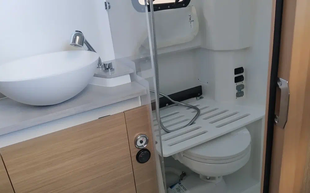 slider 10 Jeanneau Cap Camarat 10.5 CC