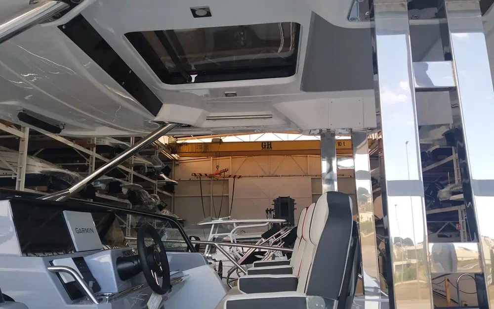 slider 9 Jeanneau Cap Camarat 10.5 WA