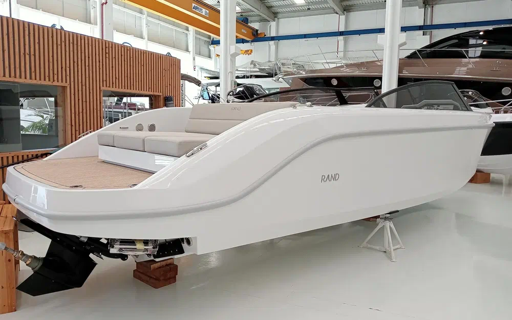 slider 0 Rand Boats Leisure 28
