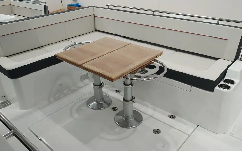 slider 6 Jeanneau Cap Camarat 12.5 WA