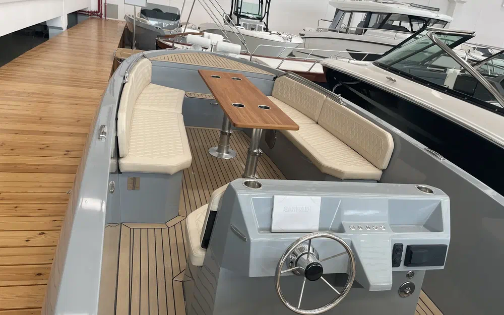 slider 2 Rand Boats Mana 23