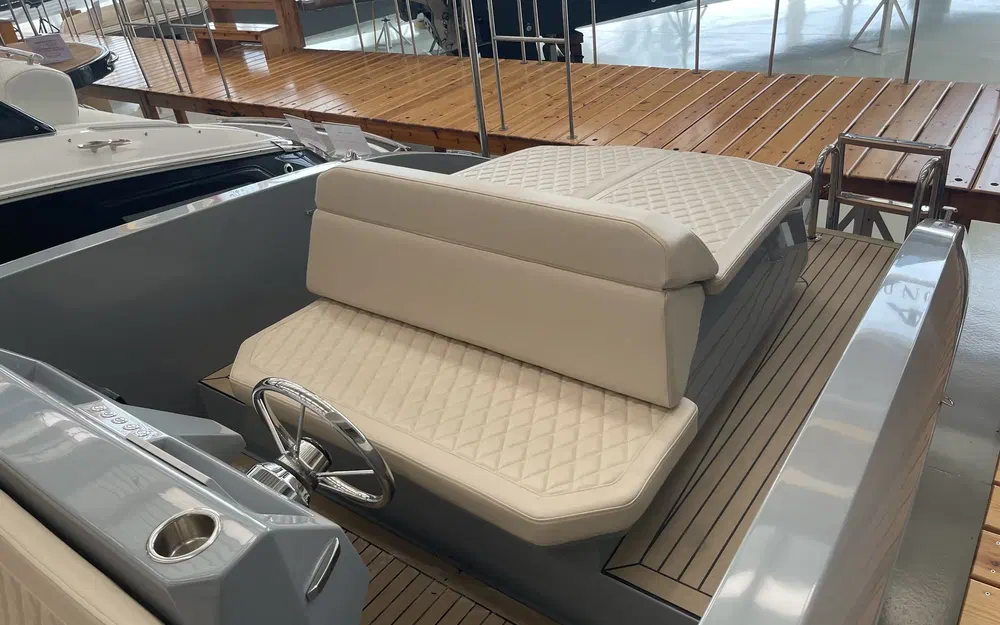 slider 3 Rand Boats Mana 23